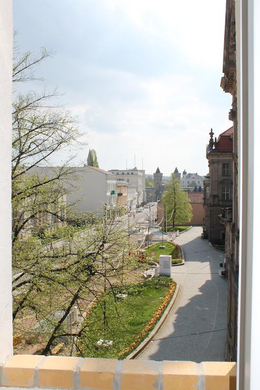 Bett-Point Am Rathaus Potsdam Exterior foto